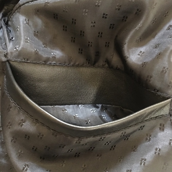 leather jacket - Picture 4 of 8